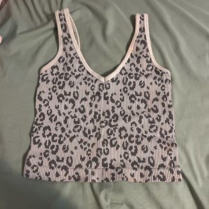 White and Gray cheetah print ribbed tank top
